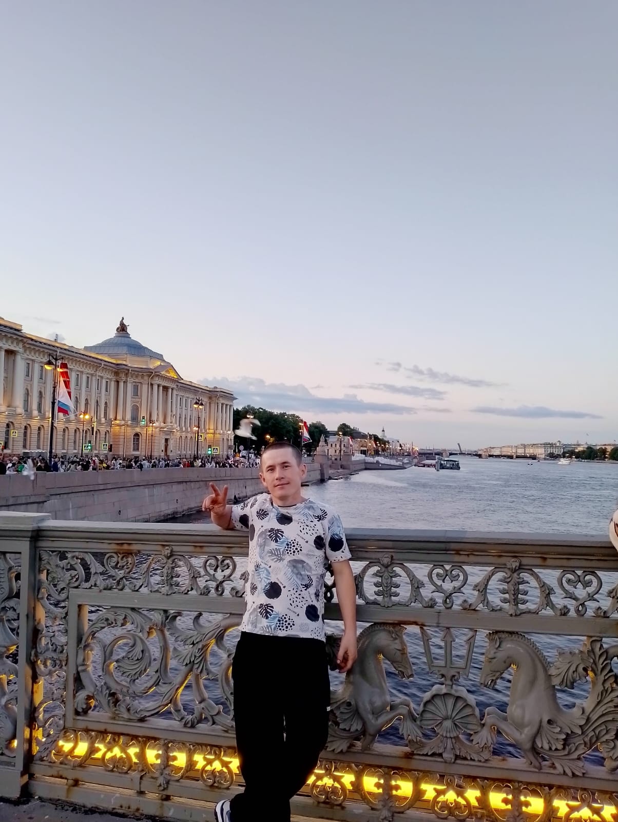 Севгимизни хотирлаб